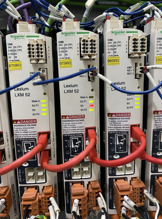 SỬA CHỮA BIẾN TẦN LXM52DD18C41000 SCHNEIDER TẠI VIỆT NAM